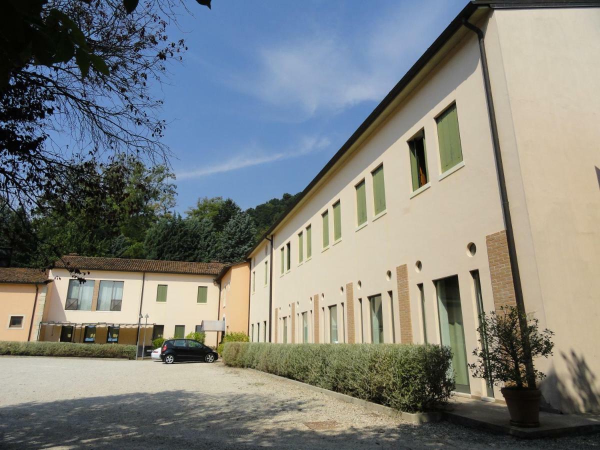 Locanda Perinella Castelgomberto 外观 照片